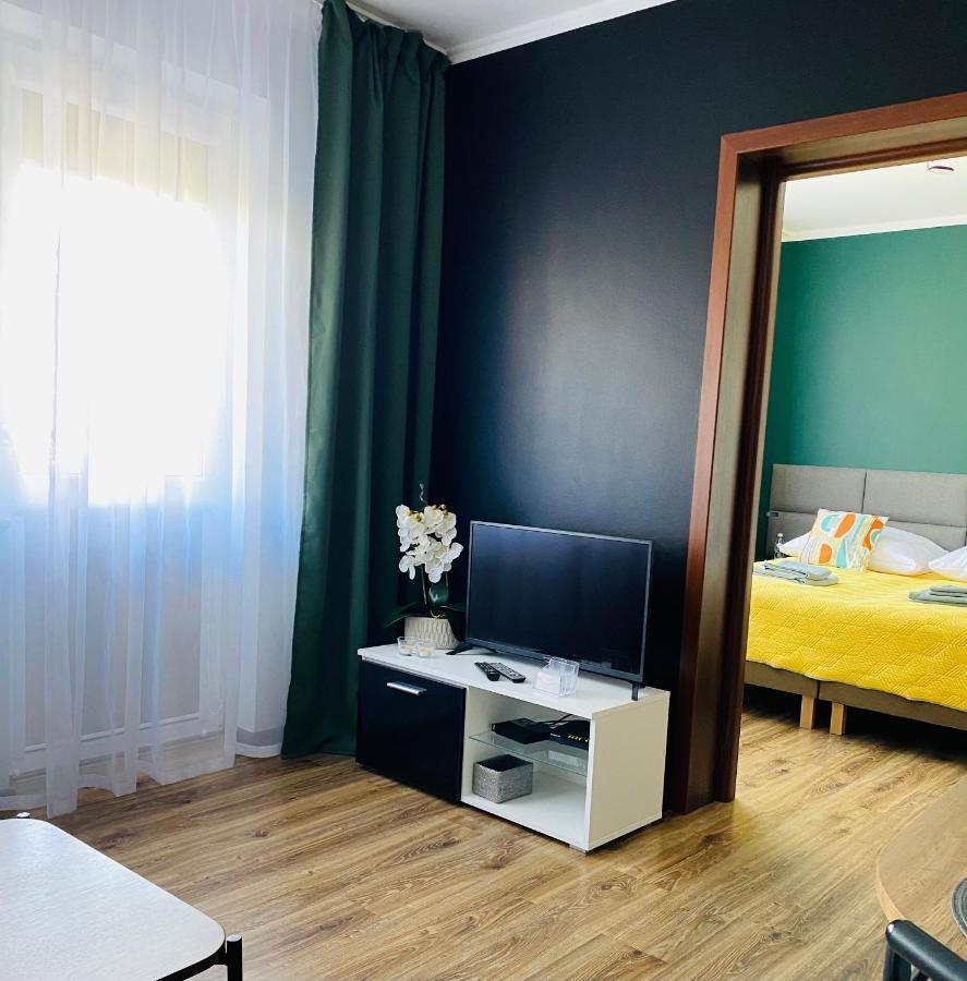 Apartamenty Teatralne Ґожув-Велькопольський Екстер'єр фото